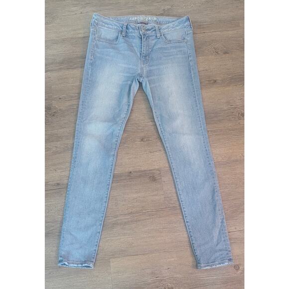 American Eagle Outfitters Denim - Women's AMERICAN EAGLE Super Super Stretch Light Wash Jeggings Jeans 12 Long